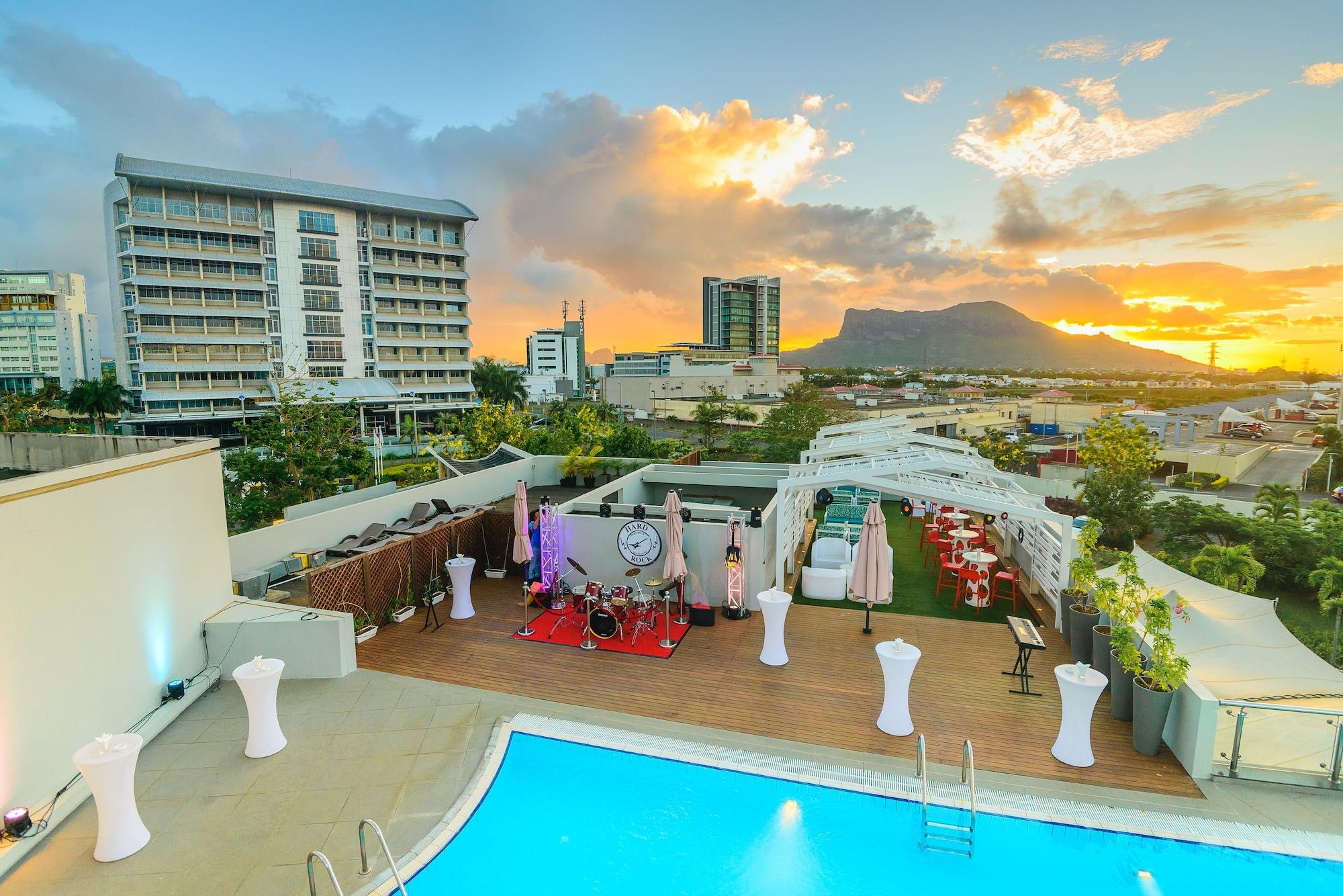 Hennessy Park Hotel Quatre Bornes Dış mekan fotoğraf