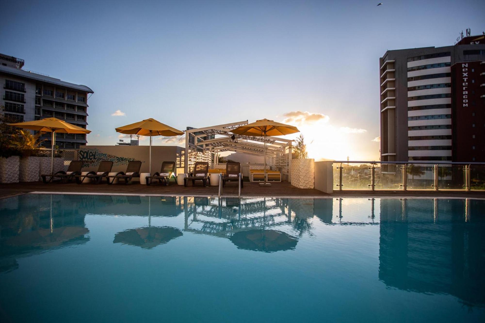 Hennessy Park Hotel Quatre Bornes Dış mekan fotoğraf